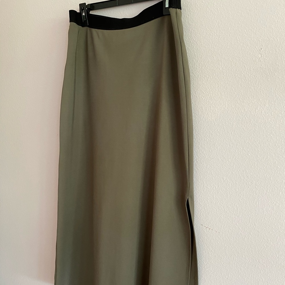 Olive Knit Maxi Skirt P/L